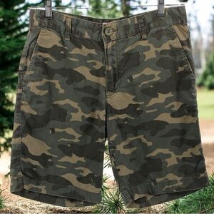 Retrofit Camouflage Cargo Shorts Men's Size 32 Comfort Outdoors Rugged